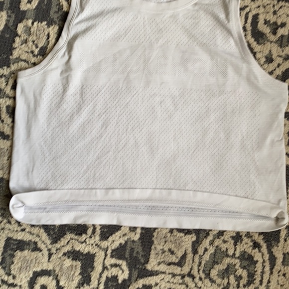 Lululemon swiftly breathe crop tank in white - Picture 9 of 15